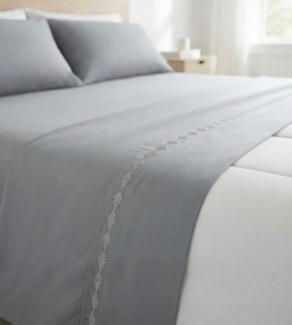 New Martha Stewart queen flat sheet gray sateen 100% cotton 400 thread count